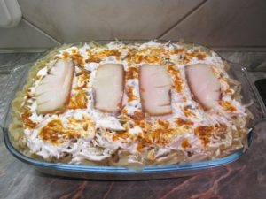 Rakott káposzta sütés előtt