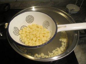 Nokedli kiszedés 2