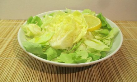 Fejes saláta hagyományosan