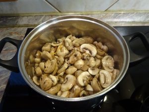 Gomba párolás után