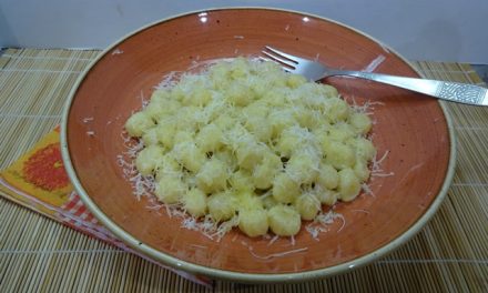Gnocchi sajttal