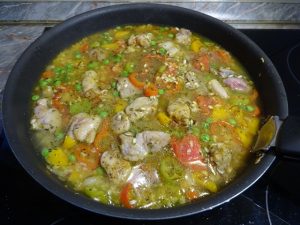 Paella alap felöntve alaplével