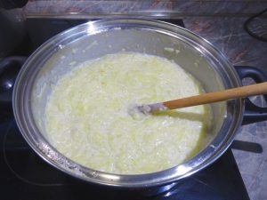 Tejföllel behabarva