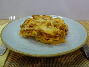 Bolognai ragu lasagne-ban