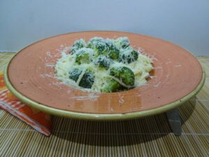 Brokkolis spagetti 1