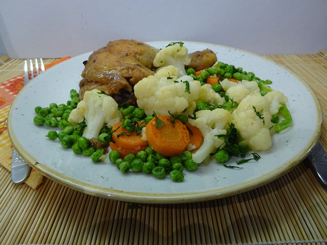 Párolt vegyes zöldségköret
