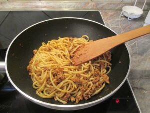 Spagetti hozzáadása