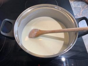 Sajtkrémleves készen