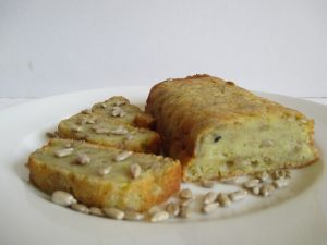 Banánkenyér tálalva 1