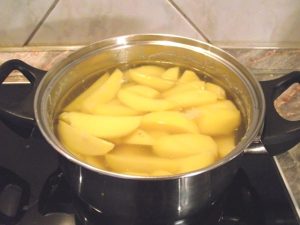 Főtt krumpli készen