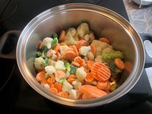 Mirelit vegyeszöldség lábasban